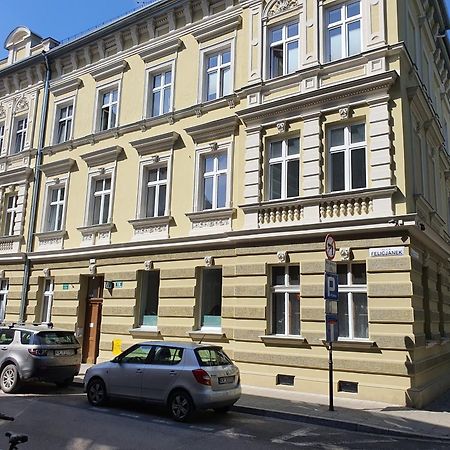 Ok Krak Apartments Krakau Buitenkant foto